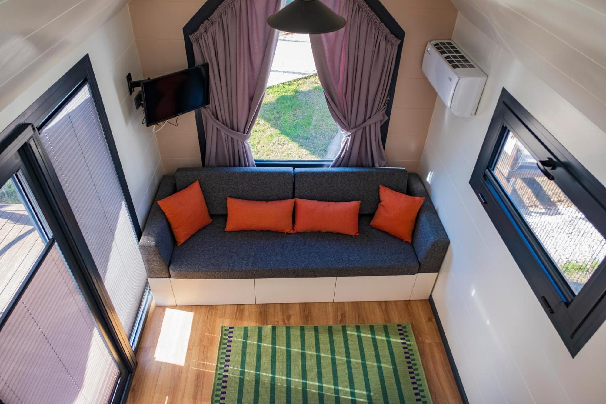 Efe Tiny House Hotell Serik Eksteriør bilde