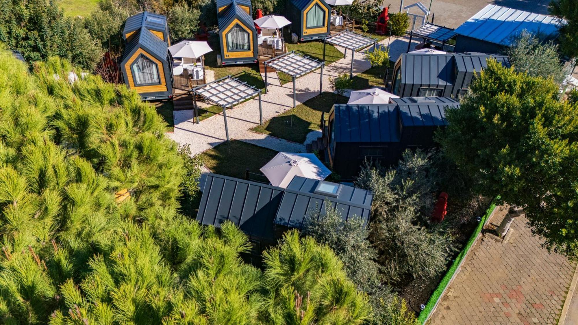 Efe Tiny House Hotell Serik Eksteriør bilde